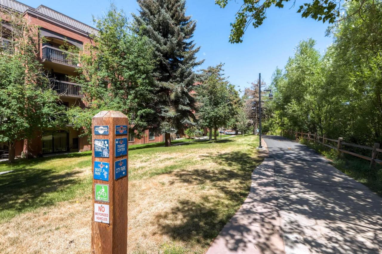 Park Station By Park City Lodging Villa Exterior photo